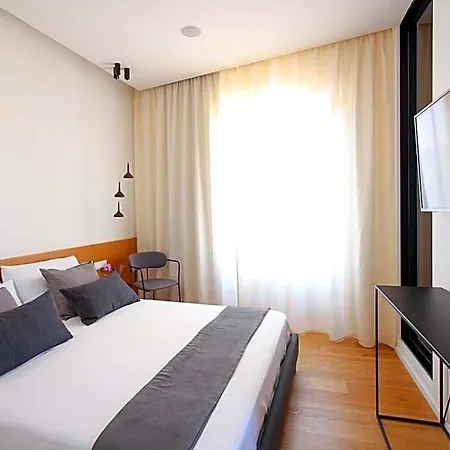 Panto - Rooftop Boutique Rooms-3